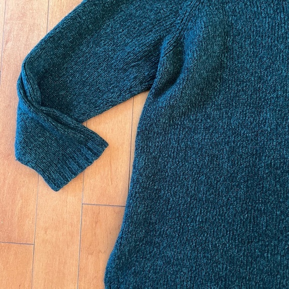 VENEZIA JEANS Green V-Neck Sweater XL - Picture 3 of 4